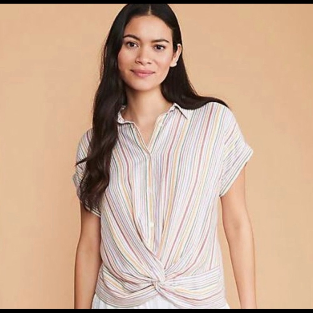 Lou & Gray Loft button down with twist front